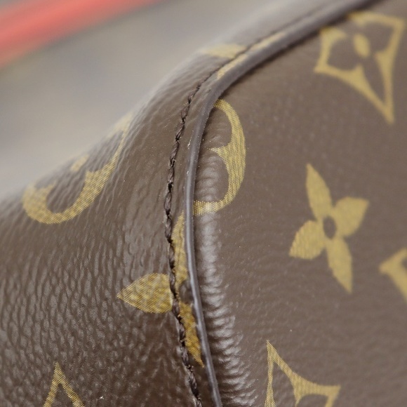 Louis Vuitton Monogram NeoNoe Coquelicot Shoulder Bag Red - Picture 5 of 5